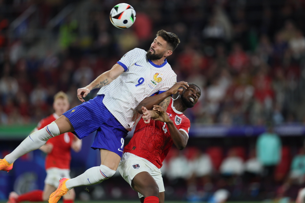 开云足球直播-奥地利队客场落败，遗憾无缘欧锦赛决赛的简单介绍