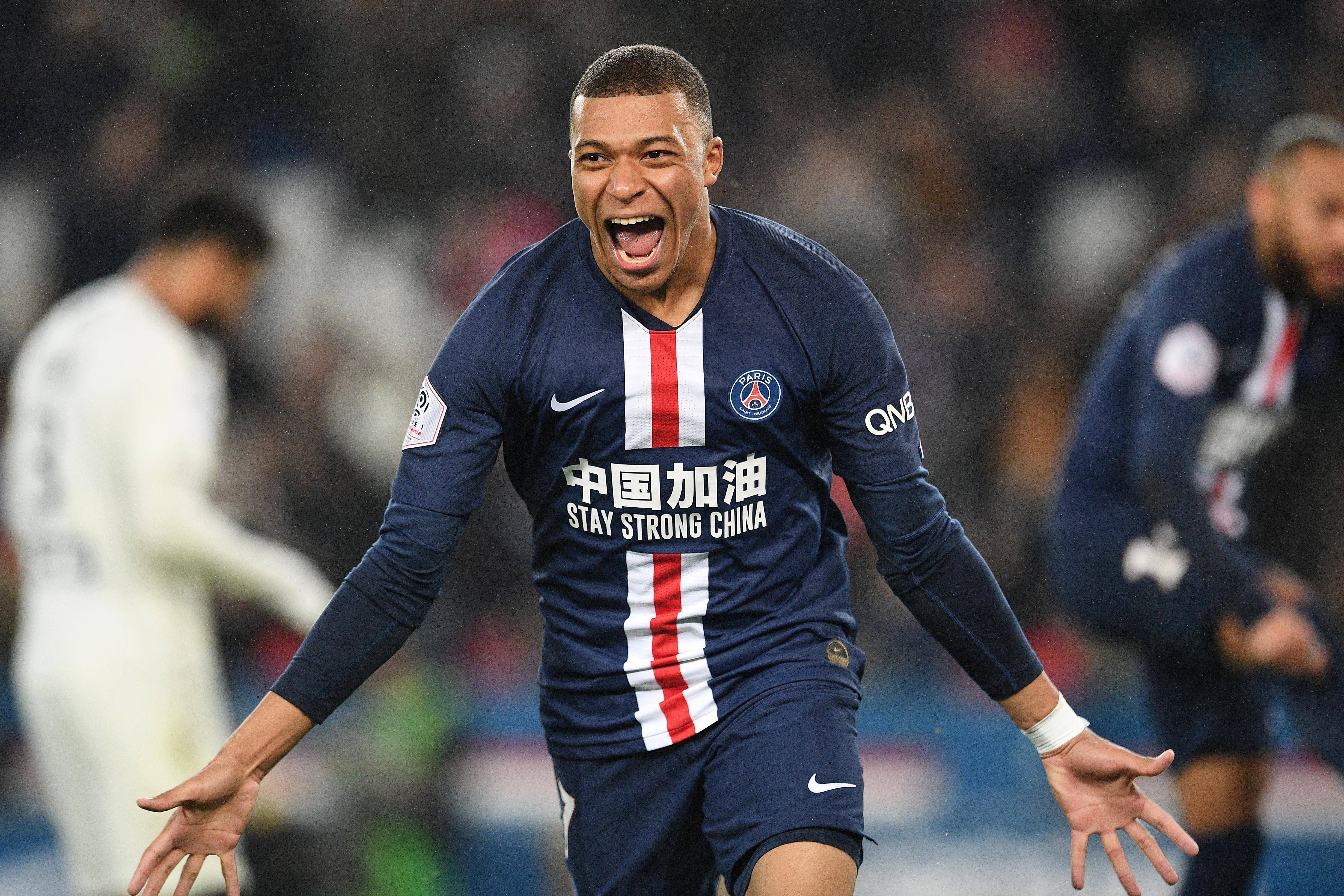 开云体育官网-包含内马尔在法甲比赛中攻入制胜一球，帮助巴黎圣日耳曼获得胜利的词条