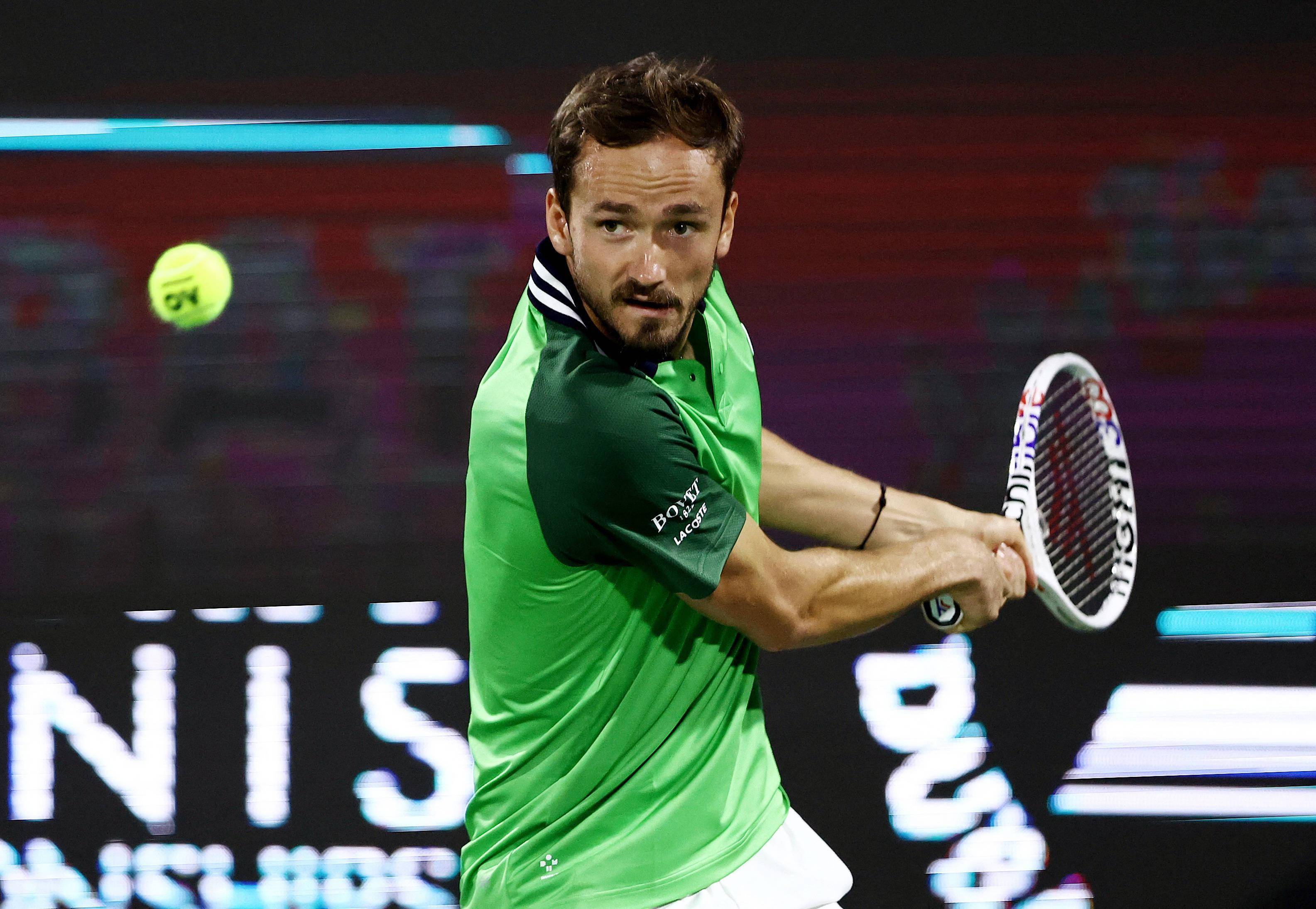 开云APP-包含意大利网球队强势澳大利亚网球队，梅德韦杰夫惊艳世界的词条