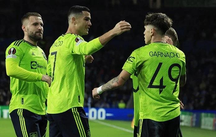 包含V5血洗NS，Crisp送出助攻的词条