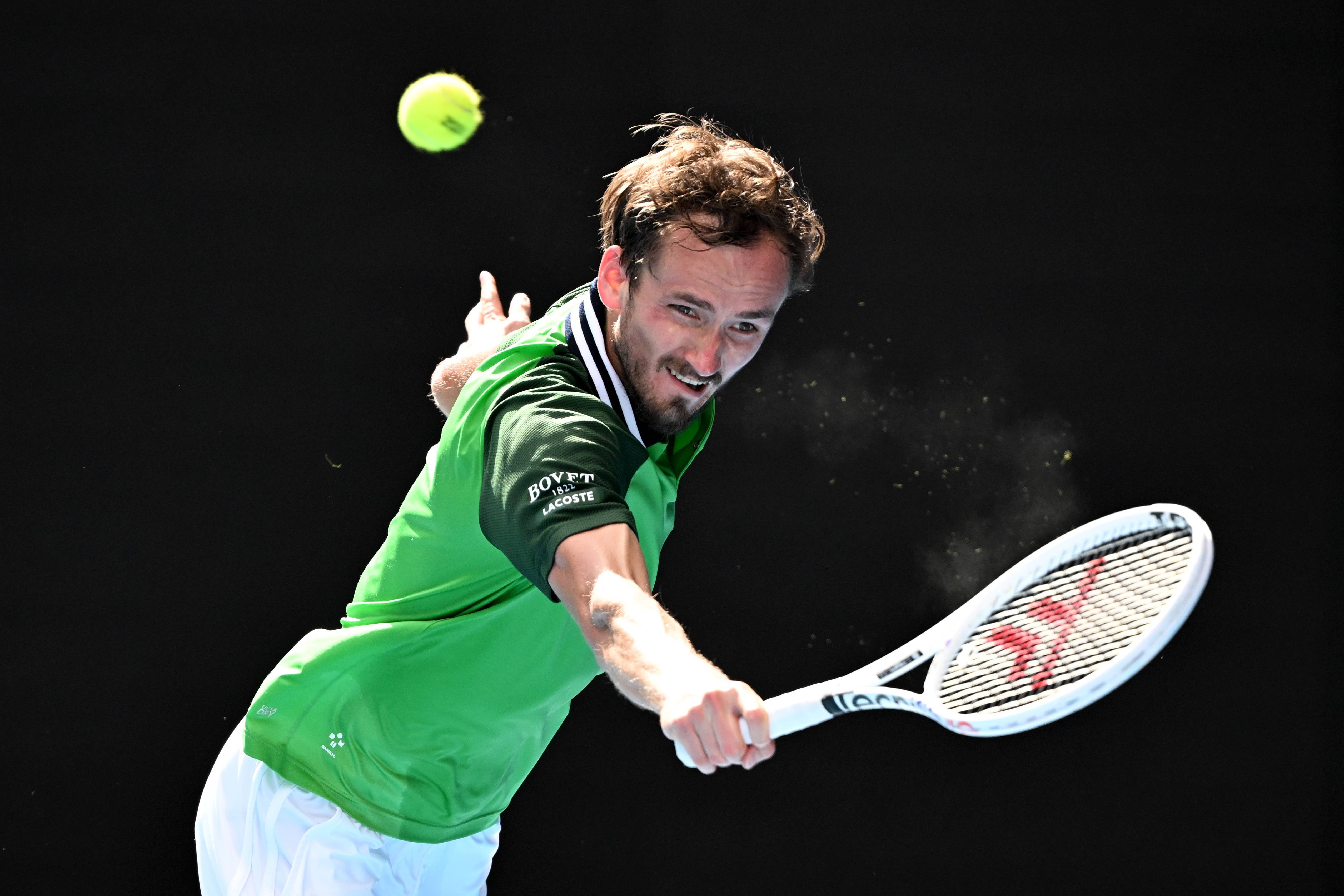 关于美国网球队鏖战欧洲网球队,梅德韦杰夫统治全场的信息 关于美国网球队鏖战欧洲网球队,梅德韦杰夫统治全场的信息