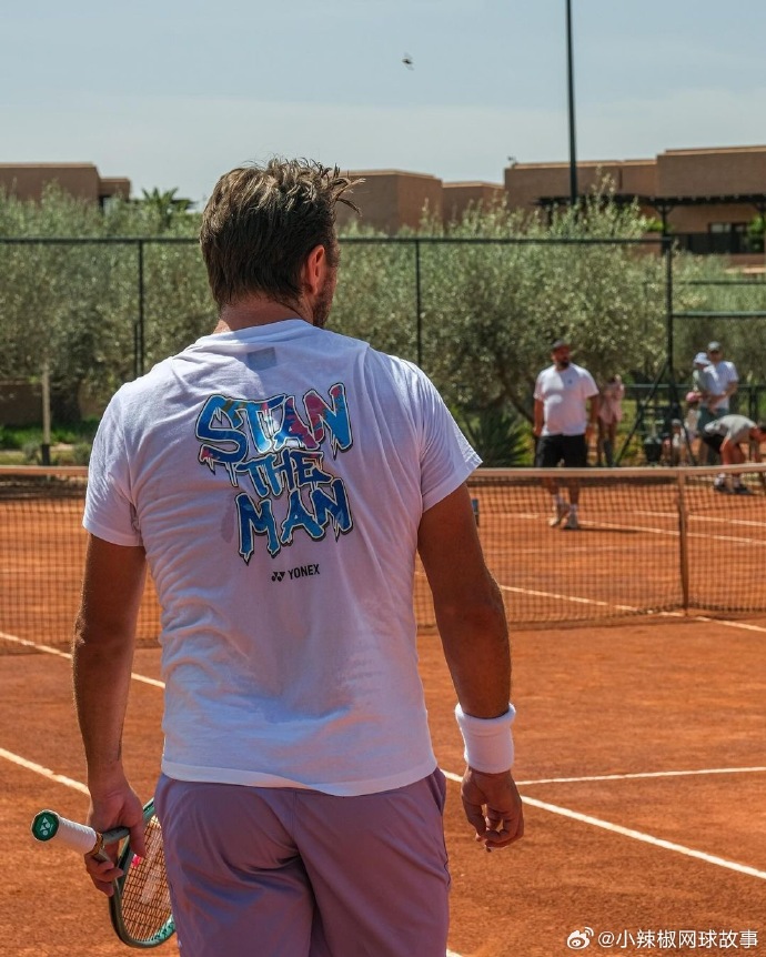 法国网球队轻取世界网球队，瓦林卡高光表现的简单介绍