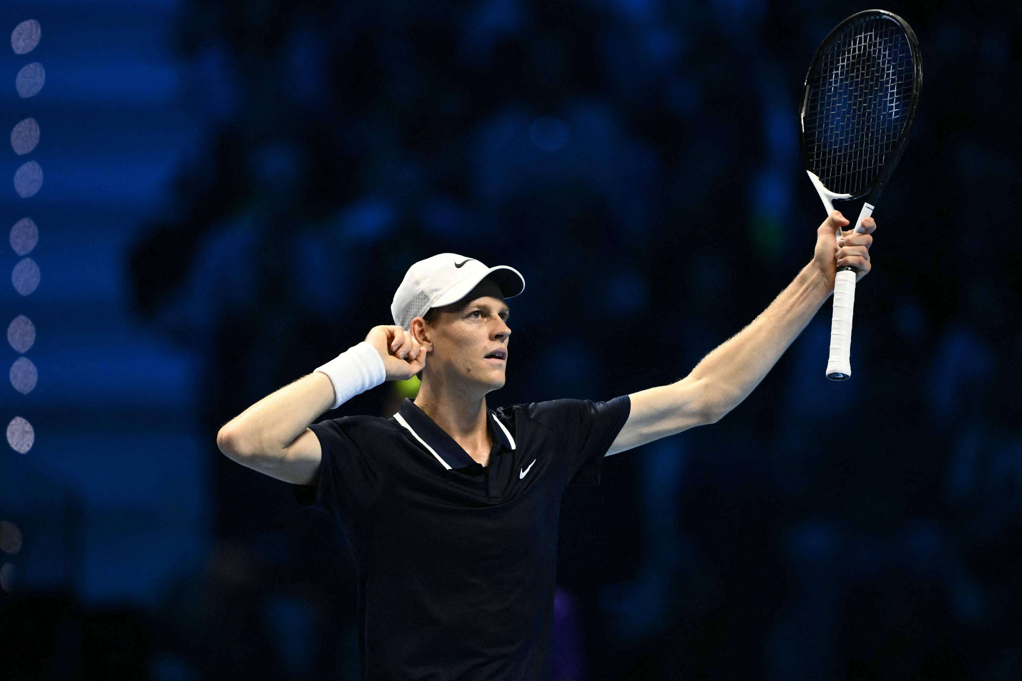 世界网球队力克美国网球队，克耶高斯统治全场的简单介绍