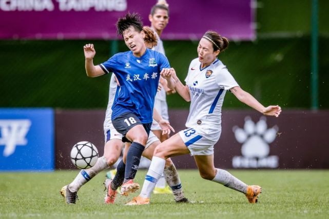 羊德队在比赛中展现出强大的进攻火力