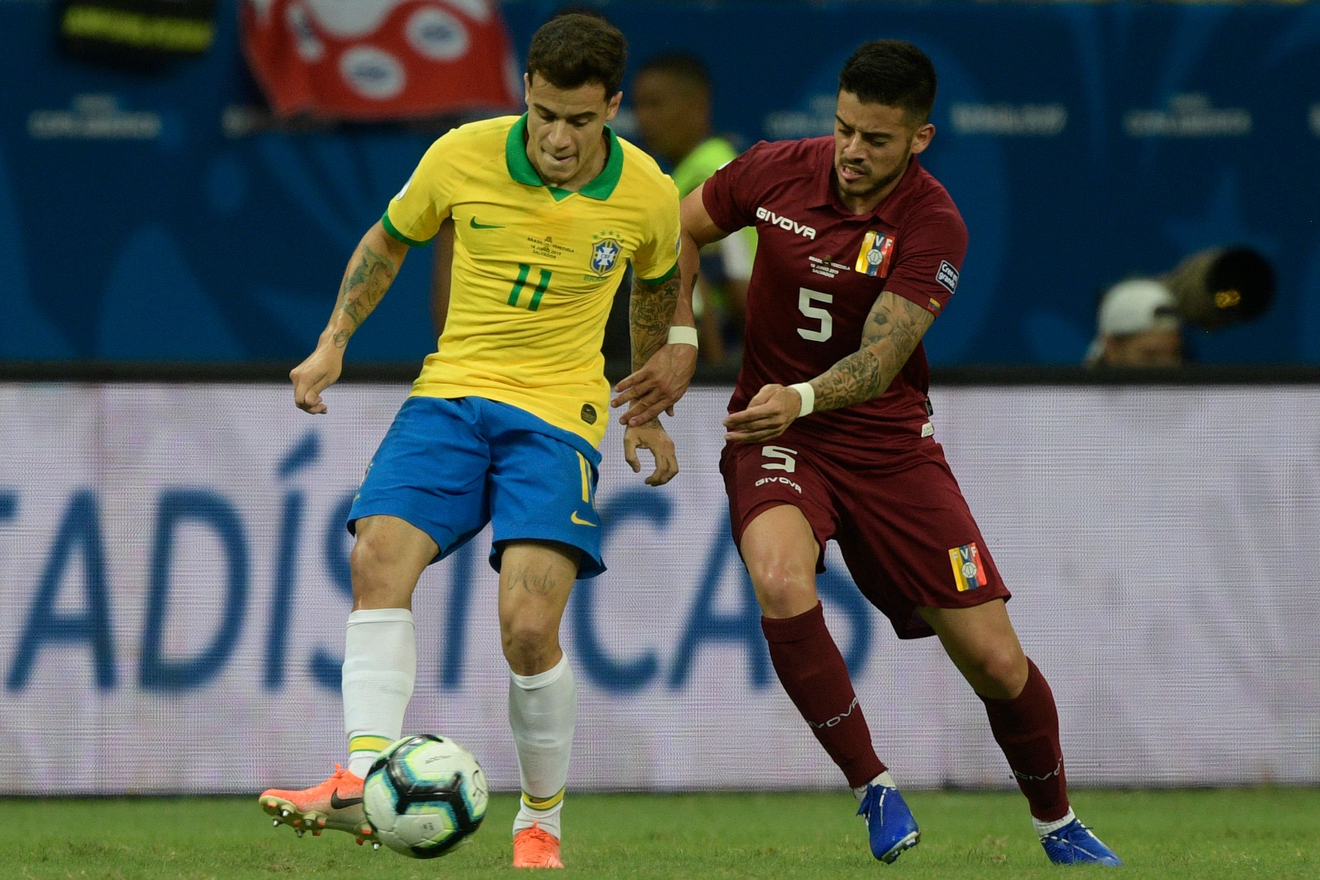 黑龙江FC队长挑战赛季进球纪录，球迷狂喜的简单介绍