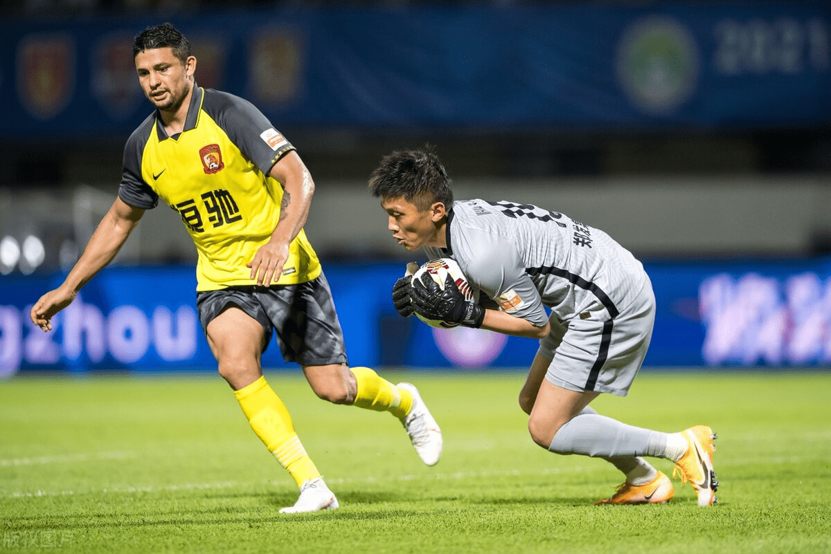 开云体育app-关于河南全队共同努力，为球队赢得胜利乐开花的信息