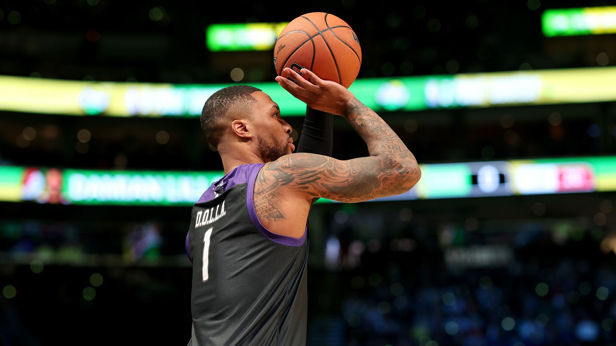 开云体育入口-广州队险胜马刺，利拉德刷新纪录